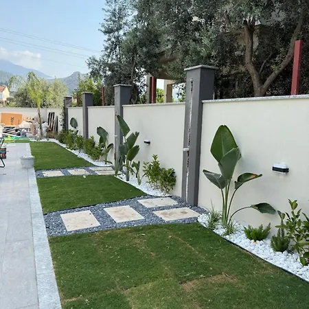 Serenity בית אירוח *